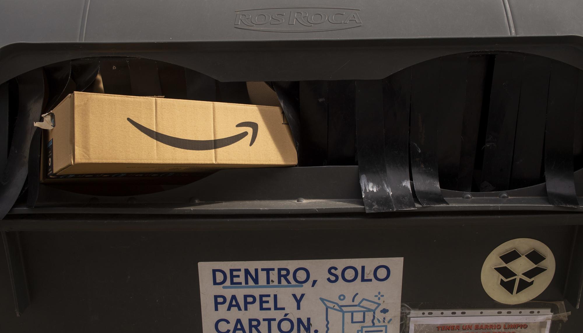 Caja Amazon contenedor - 1